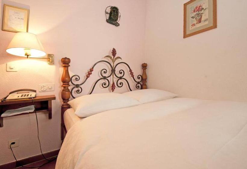 호텔 Albergo Ristorante Della Posta