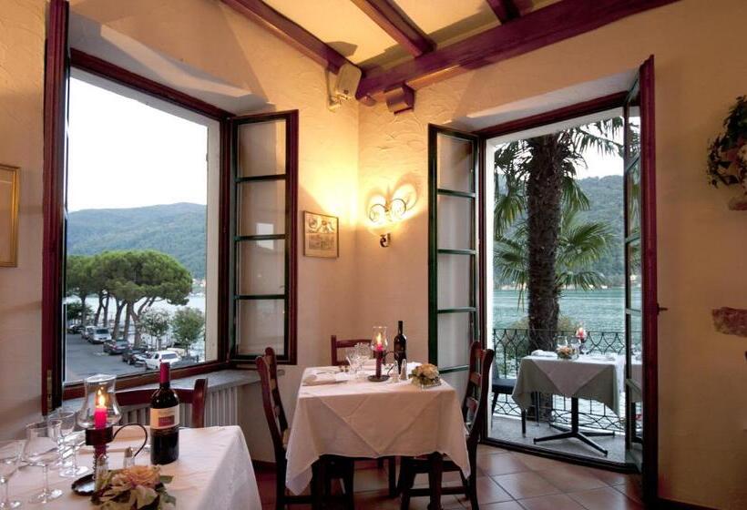 호텔 Albergo Ristorante Della Posta