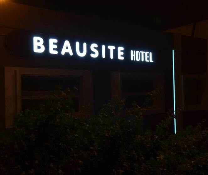 בית מלון כפרי Beausite