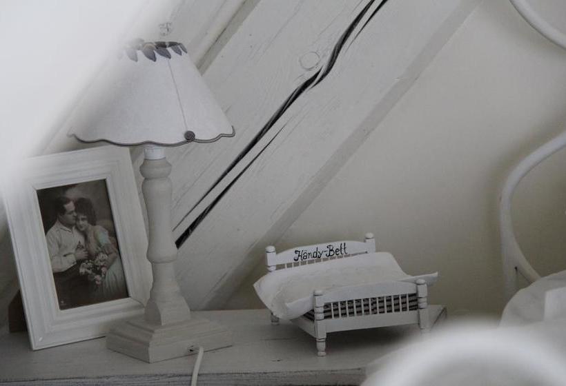 酒店 Bed And Breakfast Gantrisch Cottage Ferienzimmer