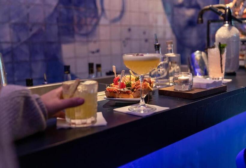 هتل Blue Inspired By Manna