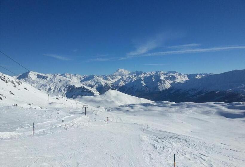 ホテル Chavalatsch