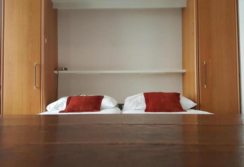 هتل Hostellerie Du Xvi Siècle