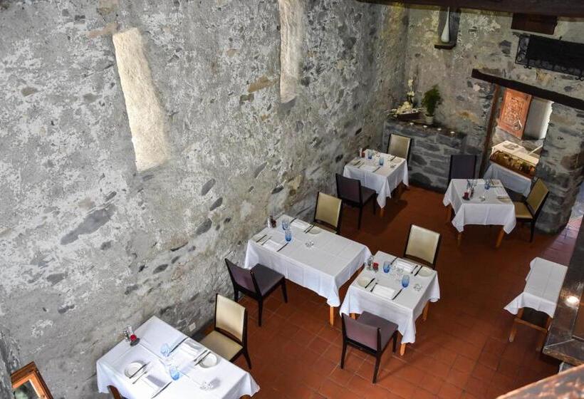 هتل Hôtel Restaurant Le Saint Christophe