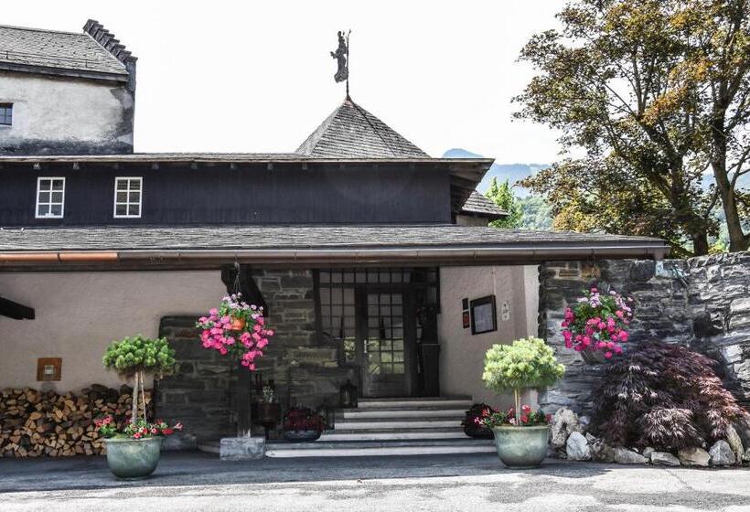هتل Hôtel Restaurant Le Saint Christophe