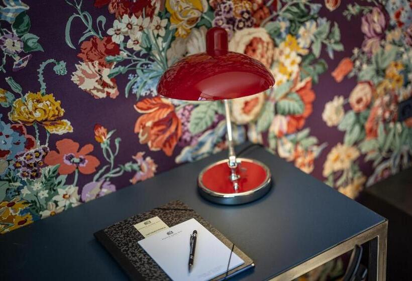 ホテル Pensiun Aldier