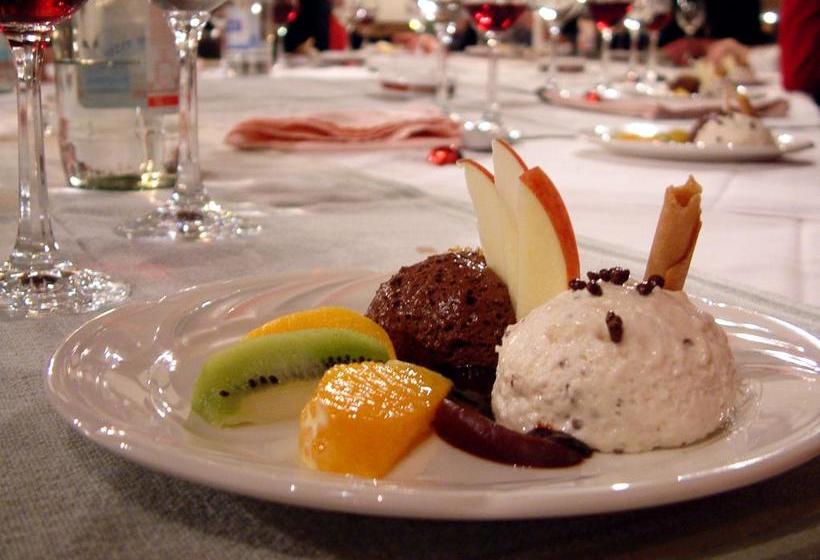 Self  Check  In Hotel Regina Beatenberg