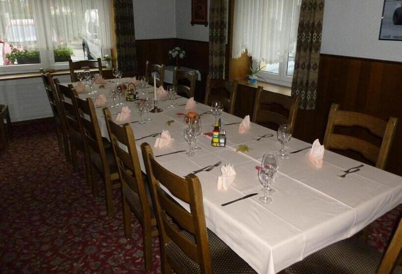 هتل Restaurant Schiff