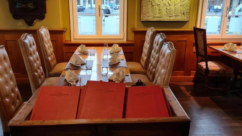 호텔 & Restaurant Sternen Köniz Bei Bern