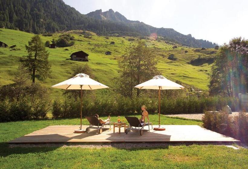 Отель Rovanada Wellness & Bergnatur