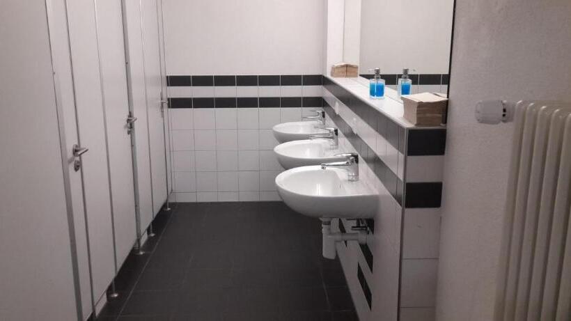 Kreuzlingen Youth Hostel