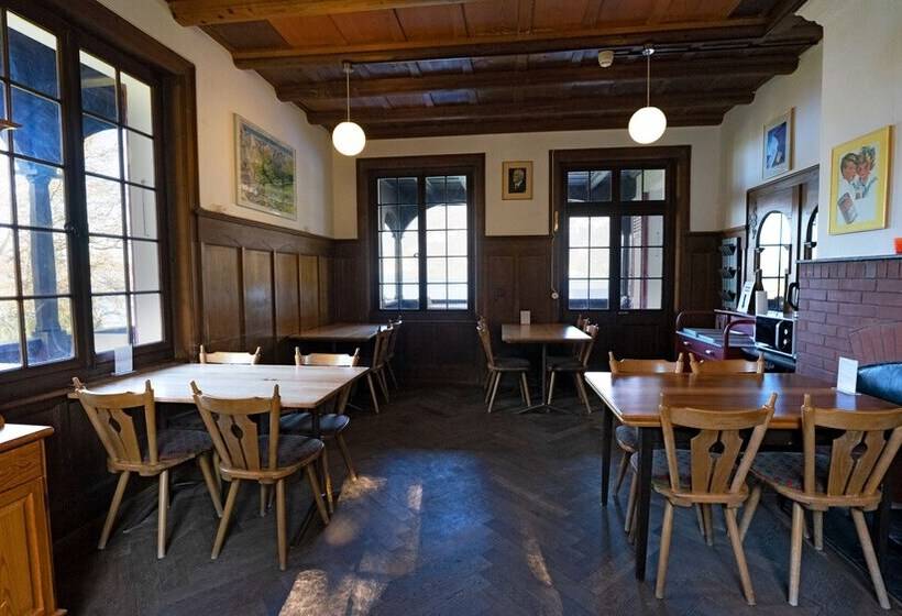 Leissigen Youth Hostel