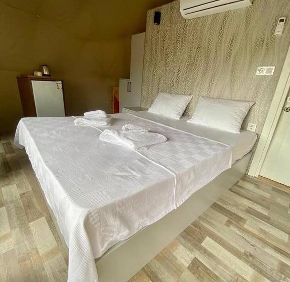 هتل Golifehouses