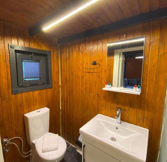 هتل Golifehouses