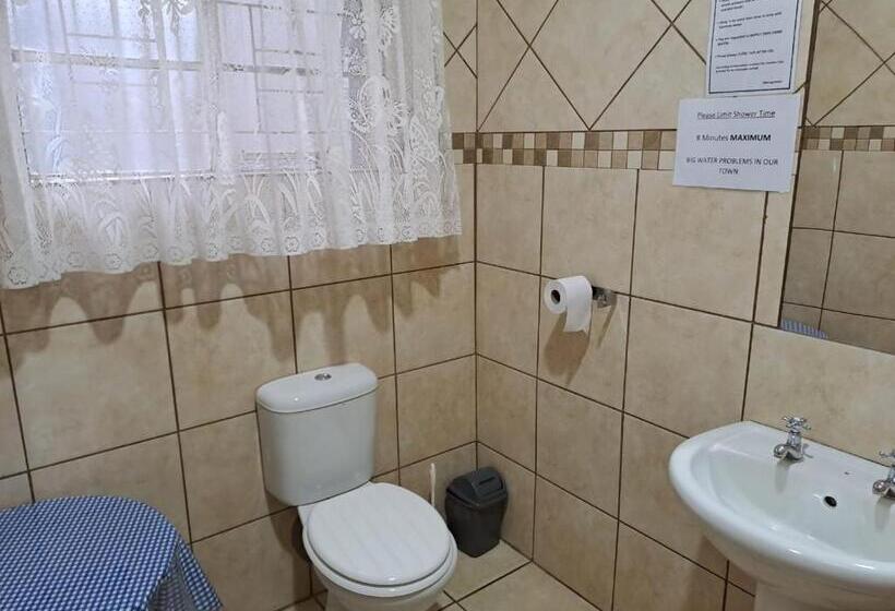 بنسيون Sleep  N Go Guesthouse