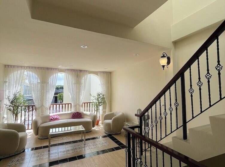 酒店 Hawa House Phuket