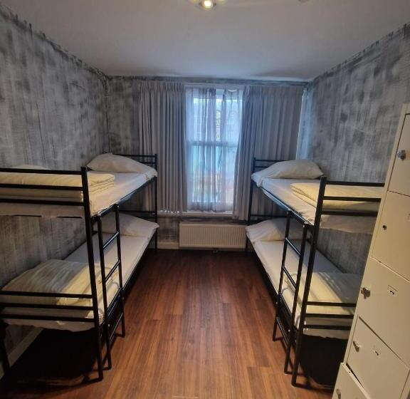 Amigo Hostel