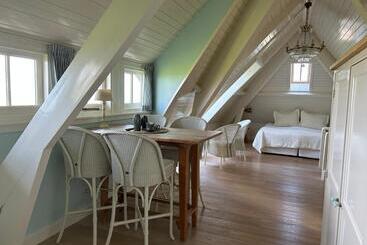 Villa Nieuwland B&b