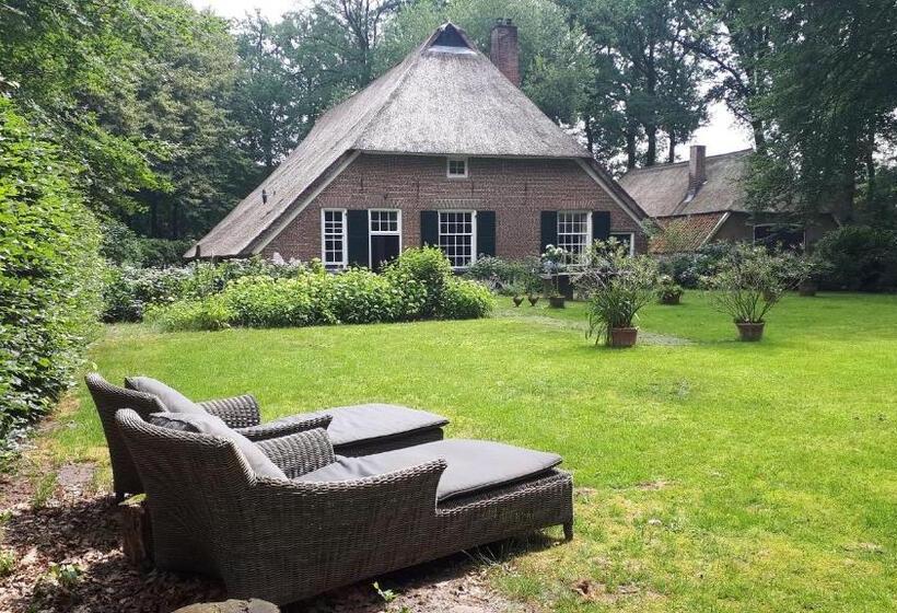 تختخواب و صبحانه Landgoedhoeve Vosbergen