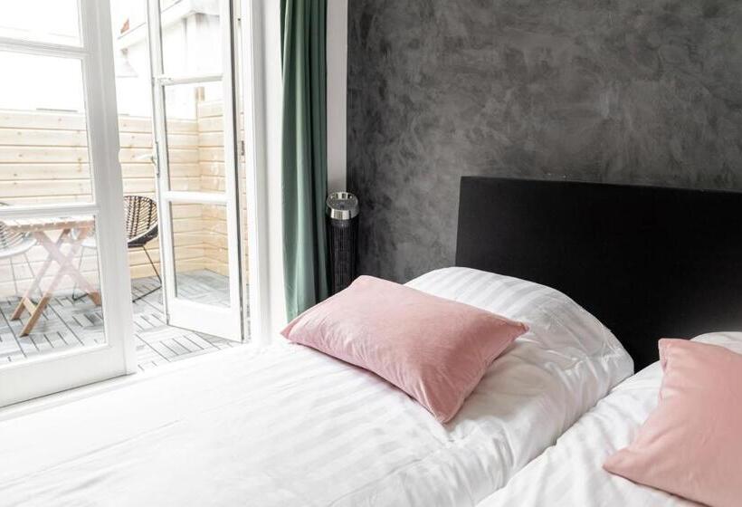 تختخواب و صبحانه 1001 Nights Boutique Lofts