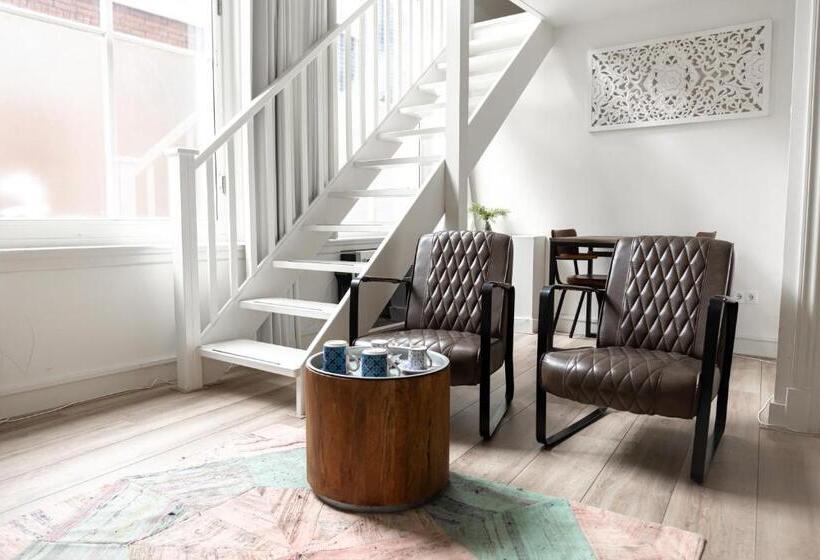 تختخواب و صبحانه 1001 Nights Boutique Lofts