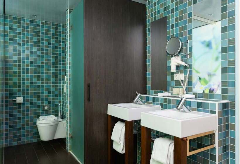 هتل De Roode Schuur