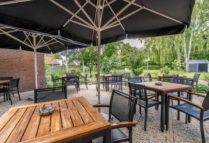 ホテル Restaurant Van Der Weijde