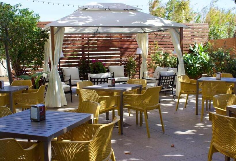 Krino  Hotel Cafè