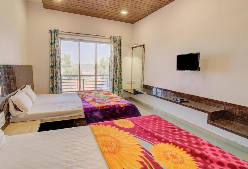 Tulshi Garden Villa Mahabaleshwar