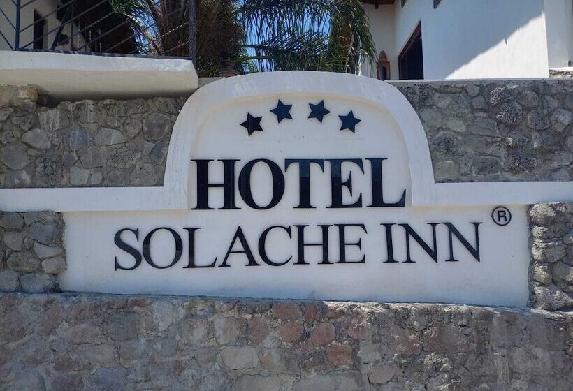 هتل Solache Inn