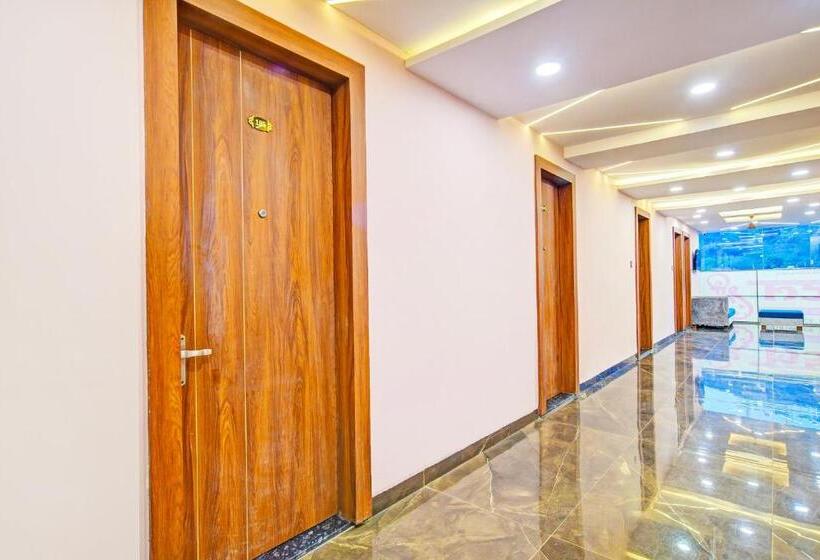 Oyo Hotel Shree