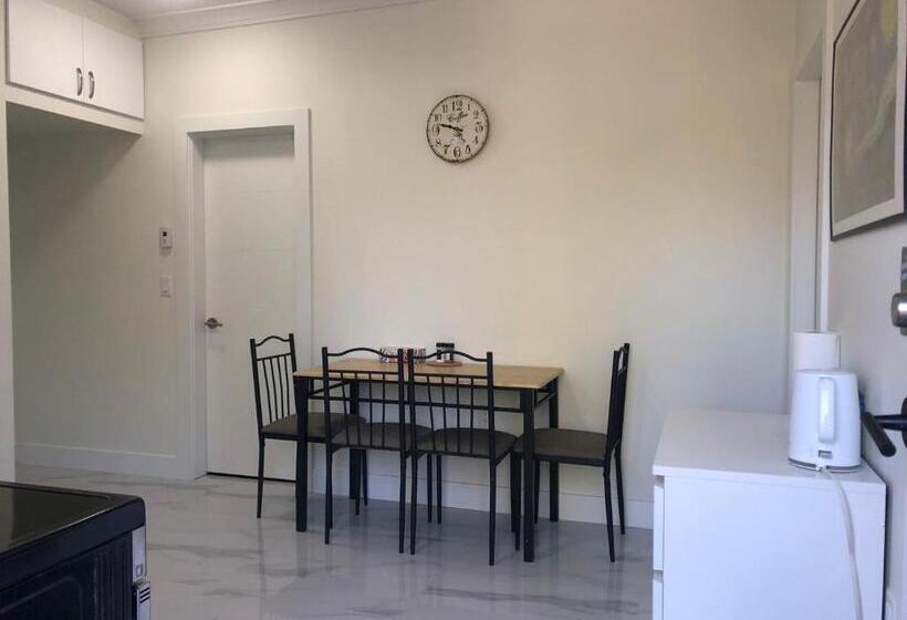 بنسيون 2024 Newly Built 2nd Lvl Guest Suite   2 Bedrooms