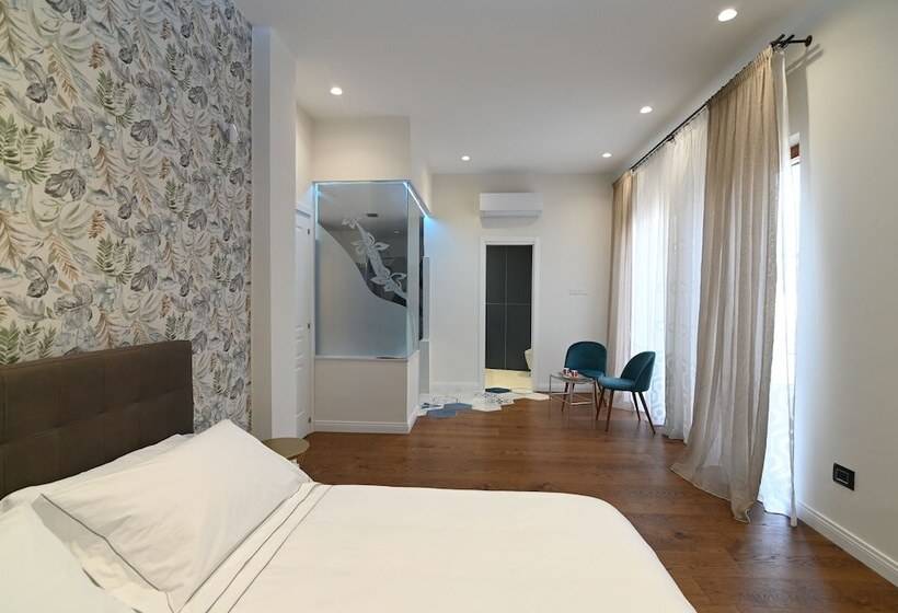 پانسیون Slopes Suites And Spa