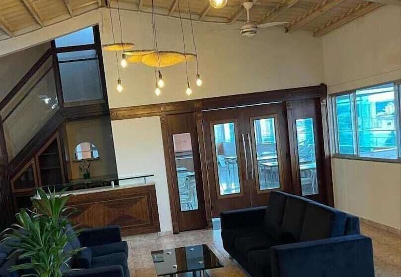 Hotel Abbas