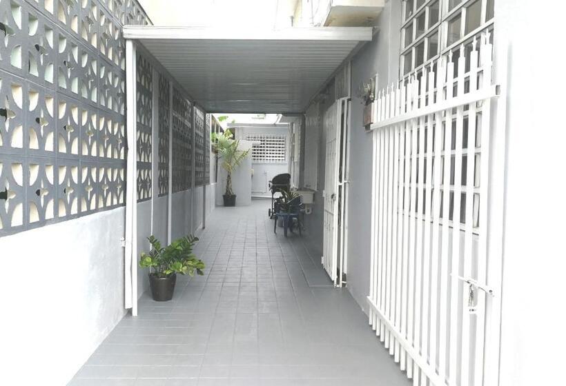 پانسیون Oasis 460   San Juan   La Placita   Beaches