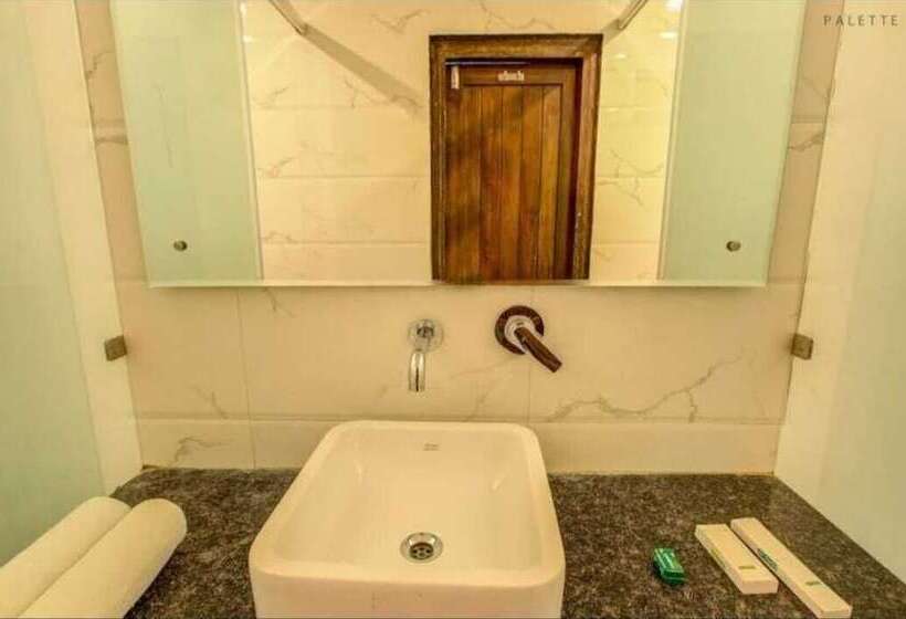 בית מלון כפרי Treebo Tiger Pug Mark Resort, Ramnagar
