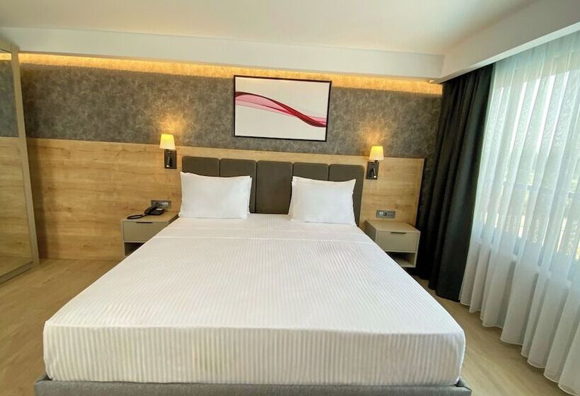 هتل Ramada By Wyndham Dalaman