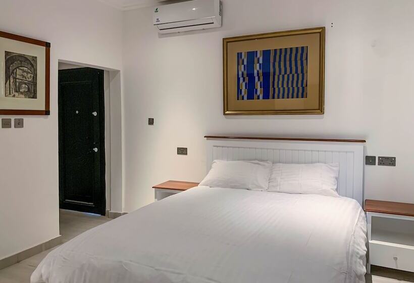 Пансион Conys Guest House