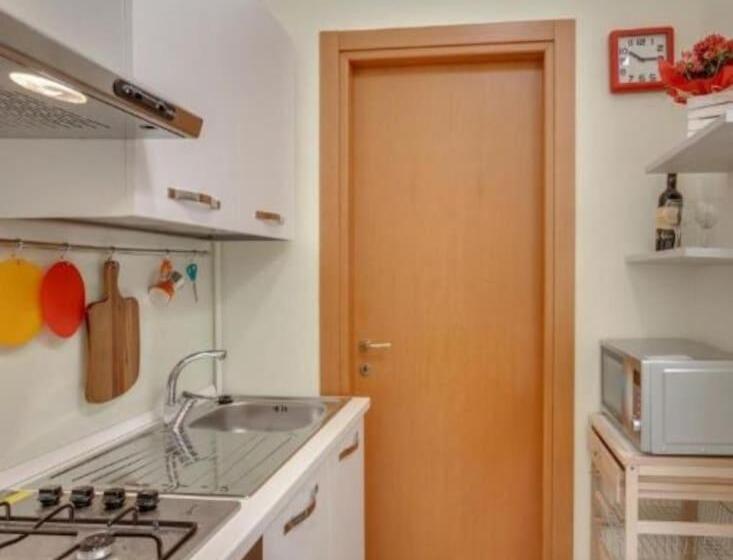 פנסיון L’orchidea Rooms, Cucina E Bagno In Comune