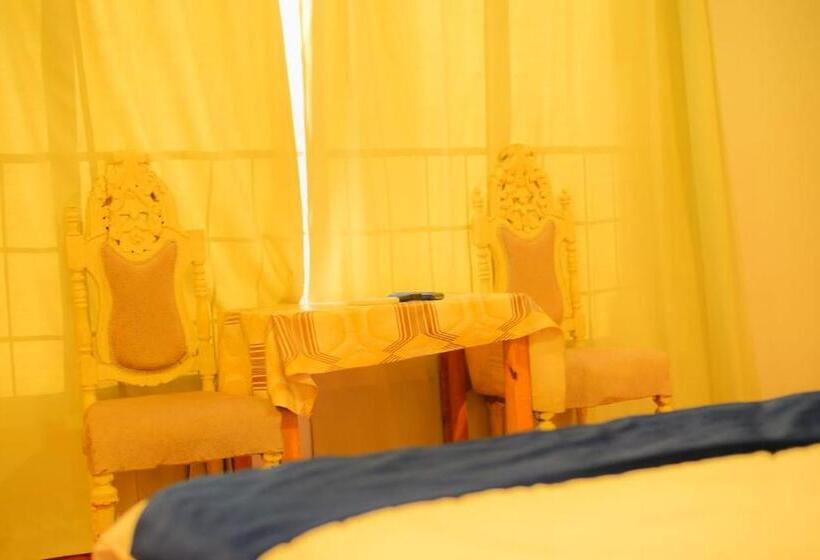 هاستل Hoppa Guest House