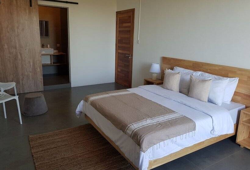 تختخواب و صبحانه Villas Rocher   Deluxe Suite 2a