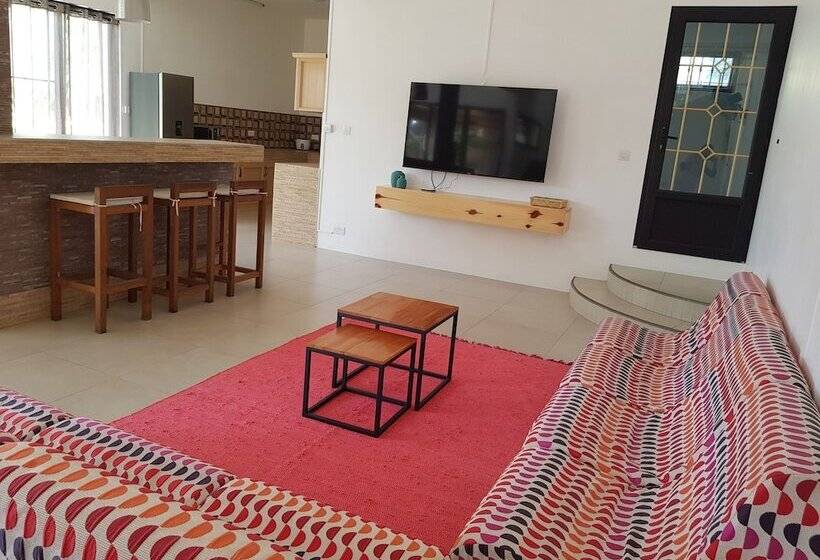 تختخواب و صبحانه Villas Rocher   Deluxe Suite 2a