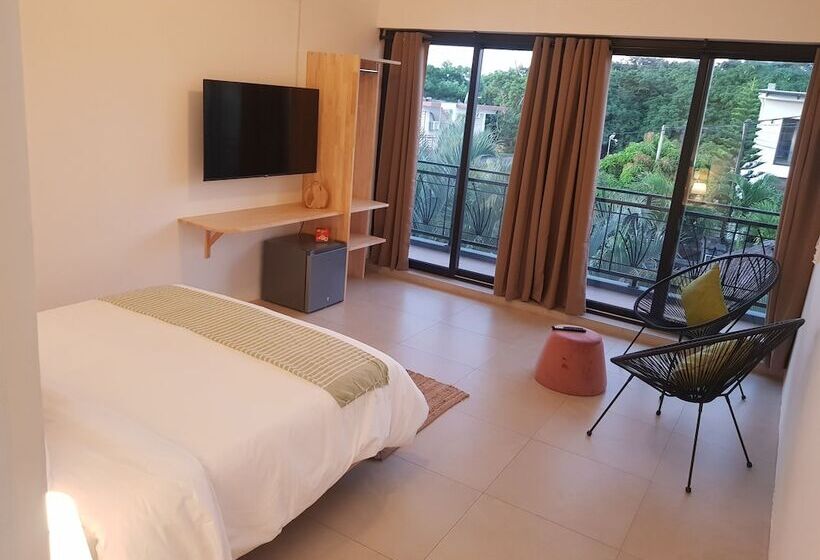 تختخواب و صبحانه Villas Rocher   Deluxe Suite 2a