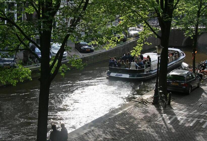 تختخواب و صبحانه Casa Luna