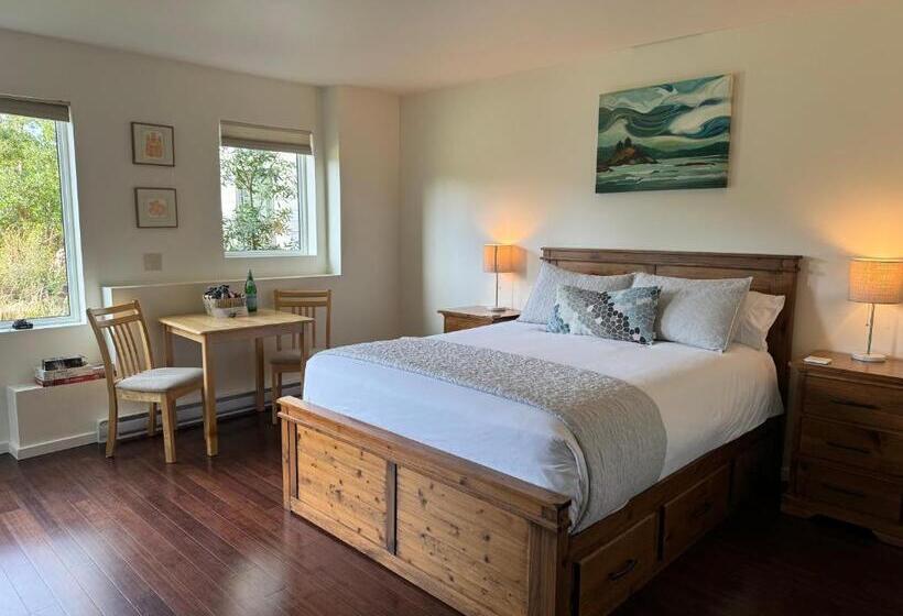 تختخواب و صبحانه Liahona Guest House