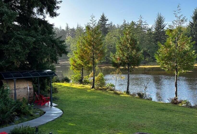 تختخواب و صبحانه Liahona Guest House