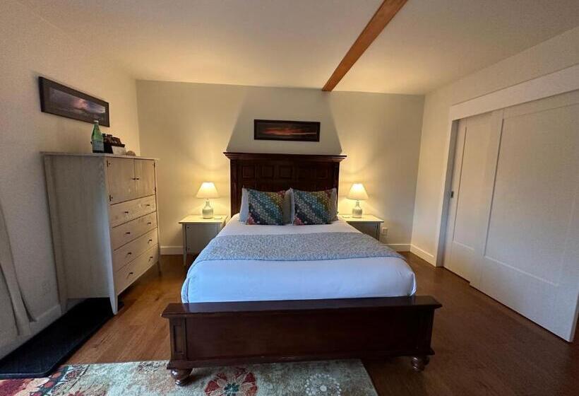 تختخواب و صبحانه Liahona Guest House