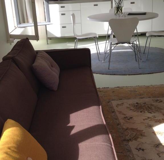 צימר Miauw Suites, Canal View City Centre