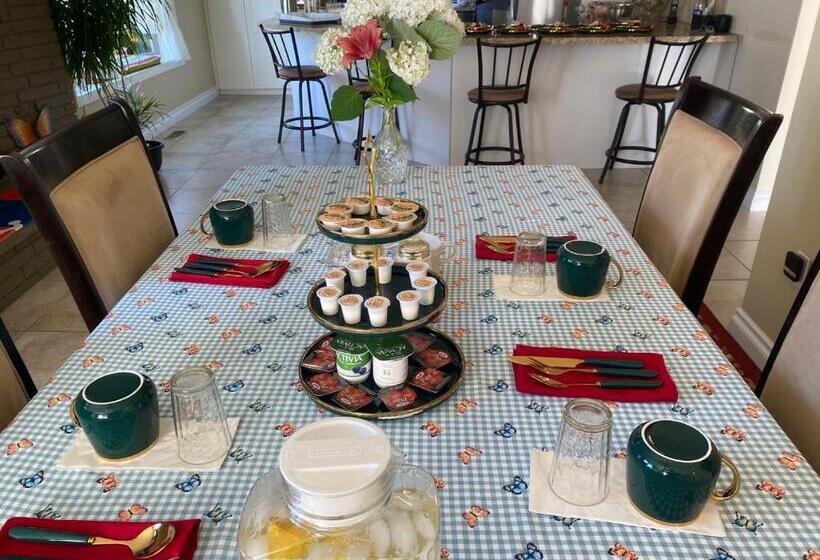 Bed and Breakfast Butterfly Manor