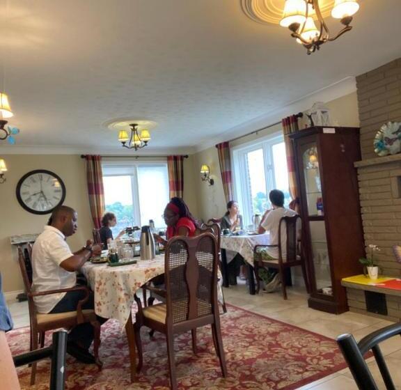 Bed and Breakfast Butterfly Manor